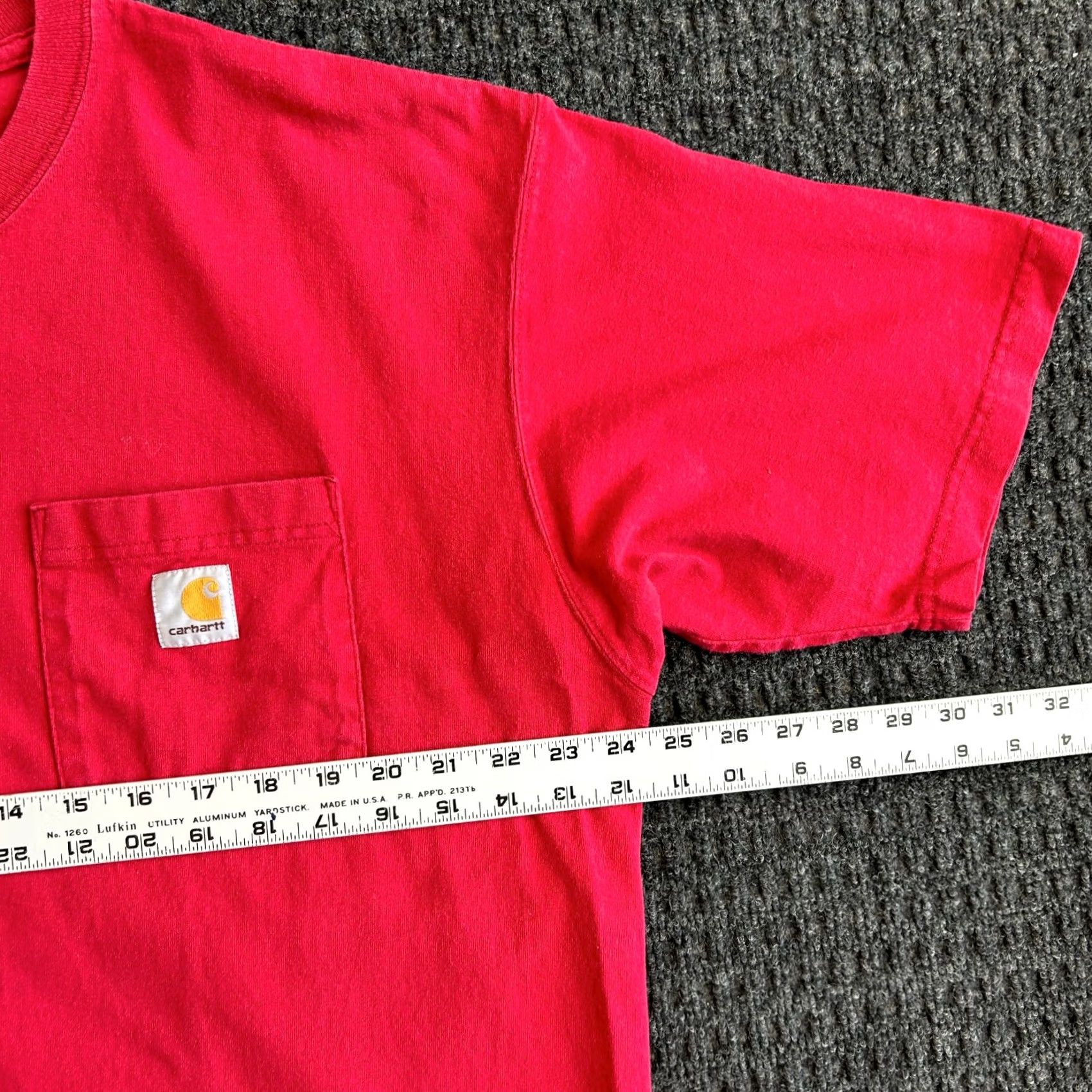Carhartt VINTAGE Carhartt Mens T Shirt Pocket Red L Relaxed Boxy Fit Cotton Distressed Size US L / EU 52-54 / 3 - 7 Thumbnail
