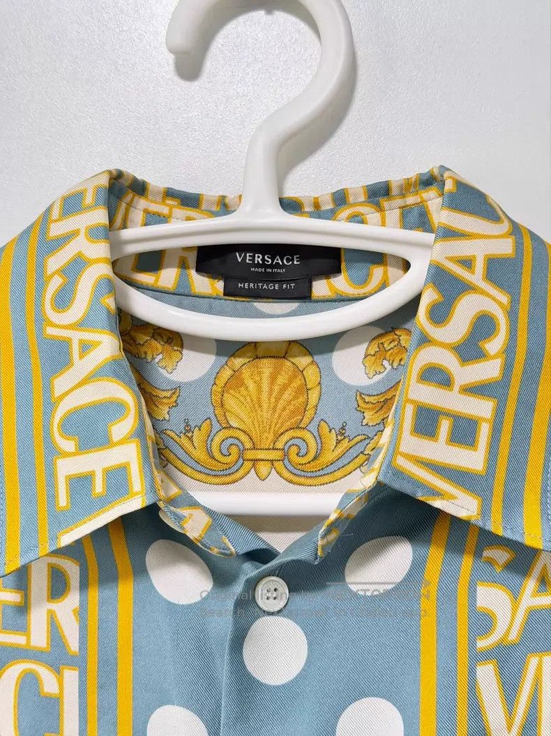 Versace Versace Men's shirts Size US M / EU 48-50 / 2 - 3 Thumbnail