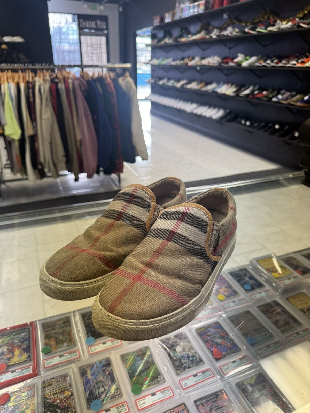 🤩 FINAL PRICE DROP Burberry Nova Check Slipon Sneakers