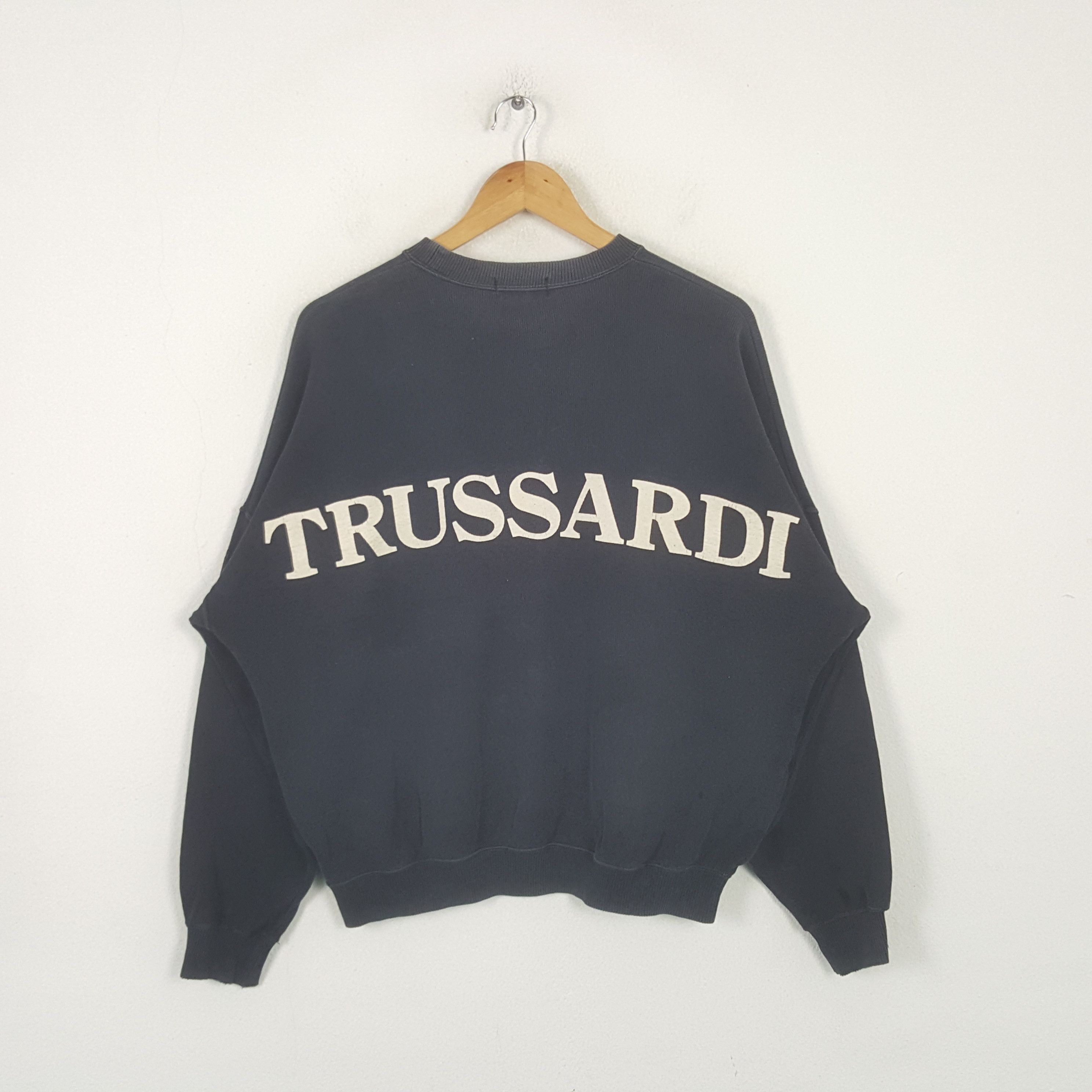 Trussardi Vintage Trussardi Italian Brand Spellout Sweatshirt 33 Size US XL / EU 56 / 4 - 1 Thumbnail