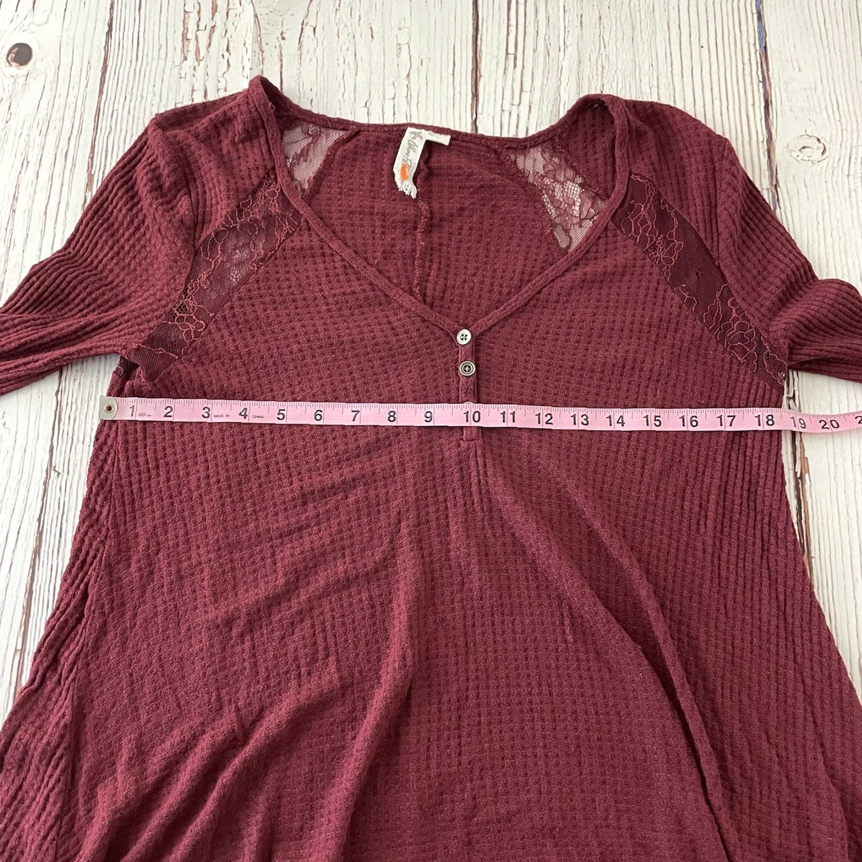 Anthropologie OTHERS FOLLOW Pullover Sweater Women's Large Maroon Red Pullover Sweater Womens L Red 90s Event Mens Womens Size L / US 10 / IT 46 - 4 Thumbnail