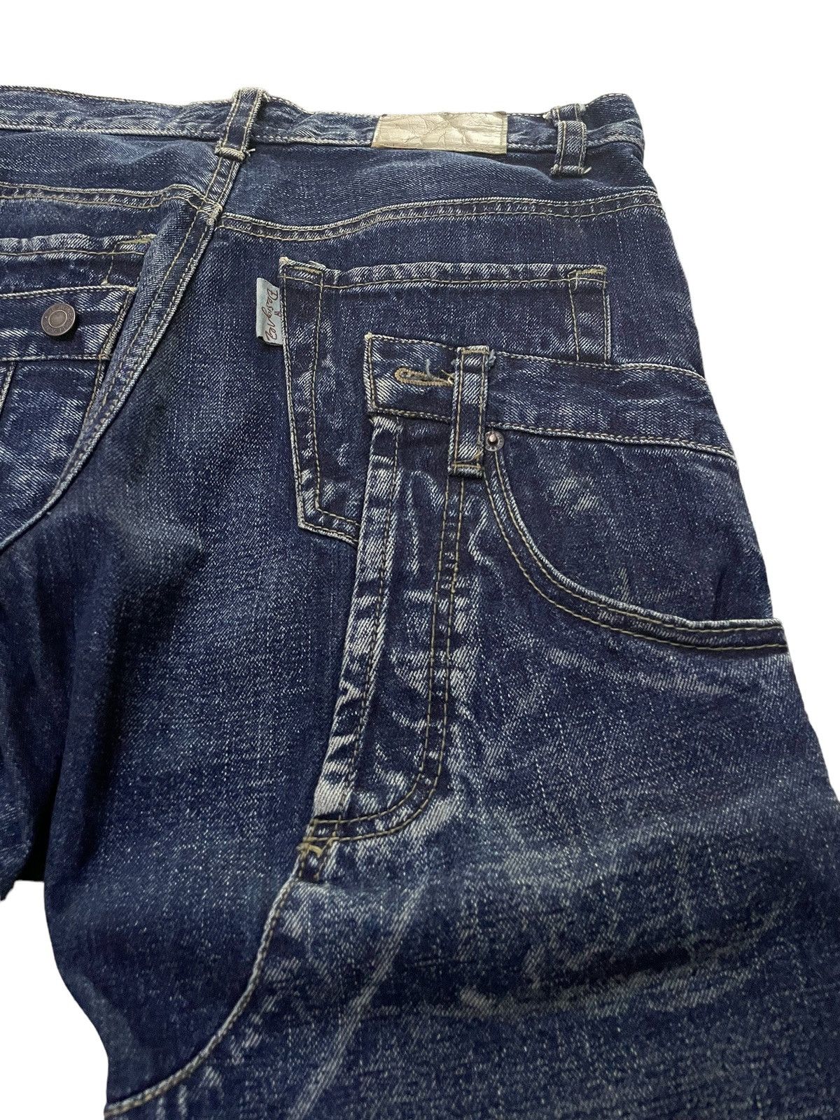Japanese Brand Designez Japan Asymmetrical illustration Back At Front Jeans Size US 31 - 11 Thumbnail