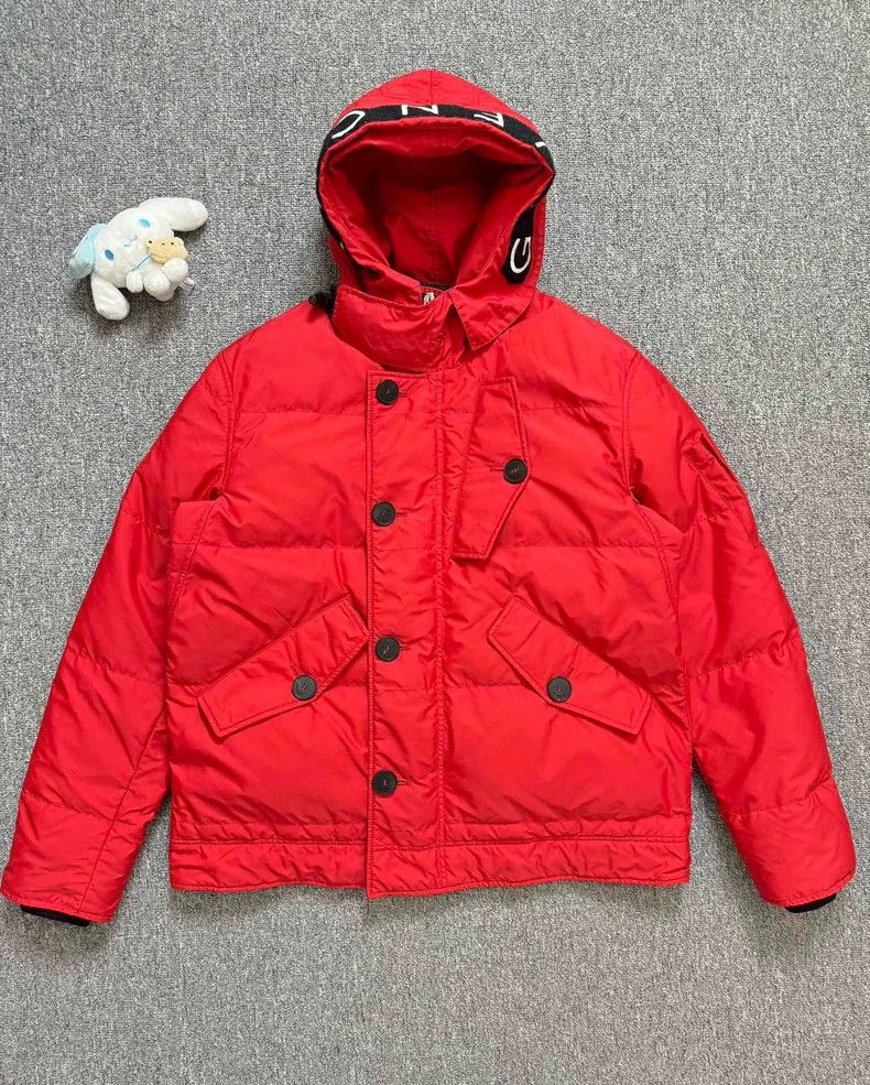 Other Givenchy Red Hat Letter Embroidered Logo Down Jacket (46 S Size US XL / EU 56 / 4 - 1 Thumbnail