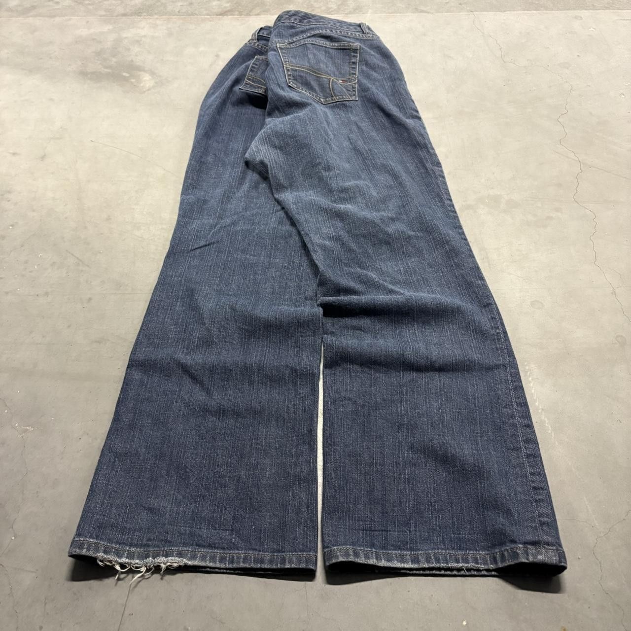 Tommy Hilfiger Vintage Y2K/2000s Baggy Tommy Hilfiger Bootcut Dark Wash Streetwear Denim Jeans! Size US 38 / EU 54 - 6 Thumbnail