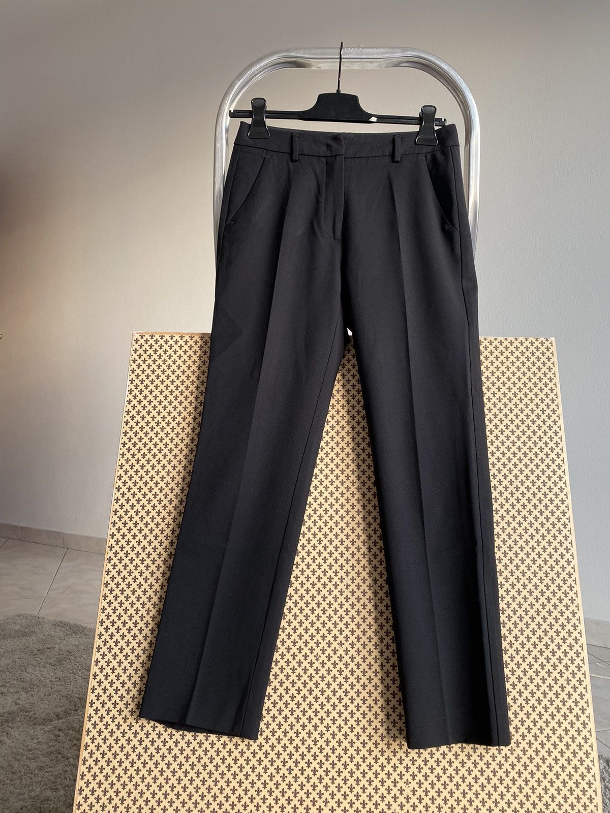 image of Weekend Max Mara Slim Cigarette Pants in Black, Women's (Size 26)
