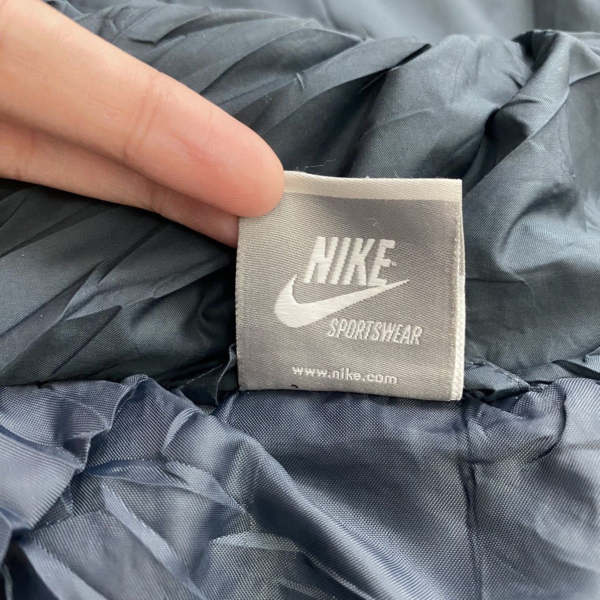 Nike NIKE SPORTSWEAR Plain Black Puffer Bomber Jacket Size US S / EU 44-46 / 1 - 6 Thumbnail