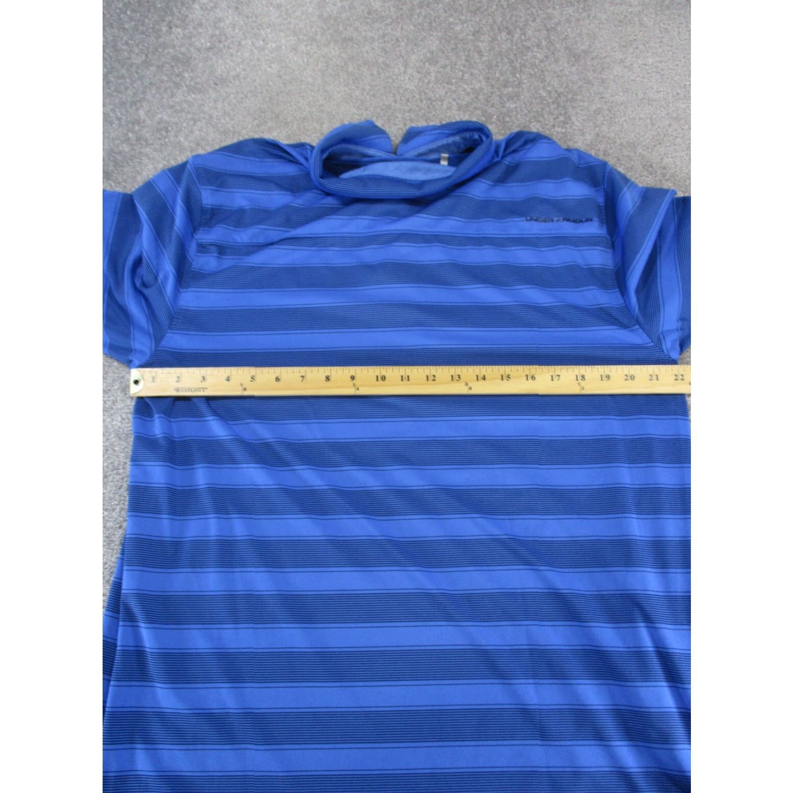 Under Armour VINTAGE Under Armour Polo Shirt Mens XL Blue Striped Golf HeatGear Short Sleeve Collared 3-Button Mens Size US XL / EU 56 / 4 - 4 Thumbnail