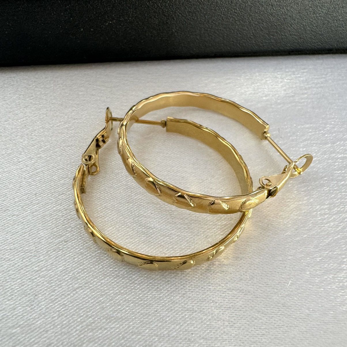 Designer × Other Gold Hoop Earrings for Women Size ONE SIZE - 4 Thumbnail