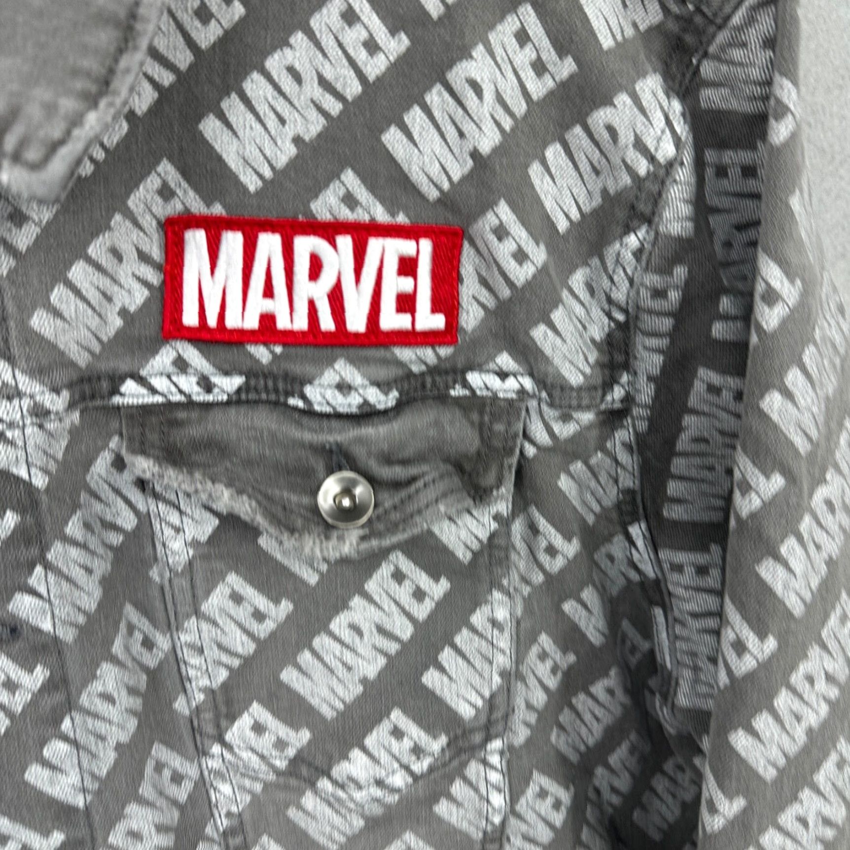 Disney Disney Marvel Her Universe Jacket Womens Denim Trucker Gray 2XL All Over Print Size XXL / US 16-18 / IT 52-54 - 7 Thumbnail