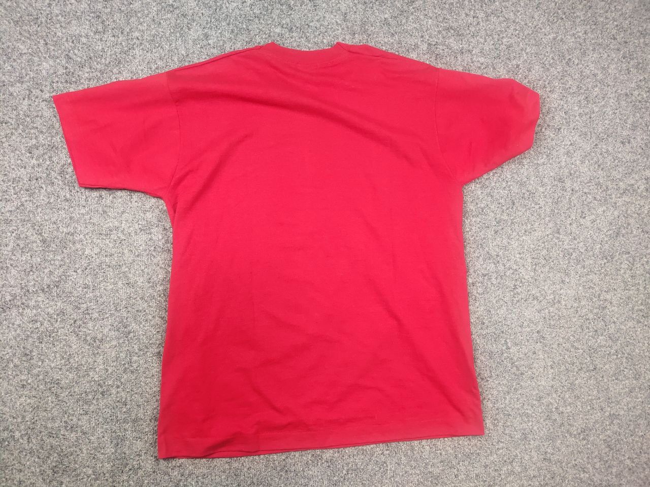 Ferrari Vintage Ferrari Authentic Logo Red screen stars best T shirt Size US XL / EU 56 / 4 - 7 Thumbnail
