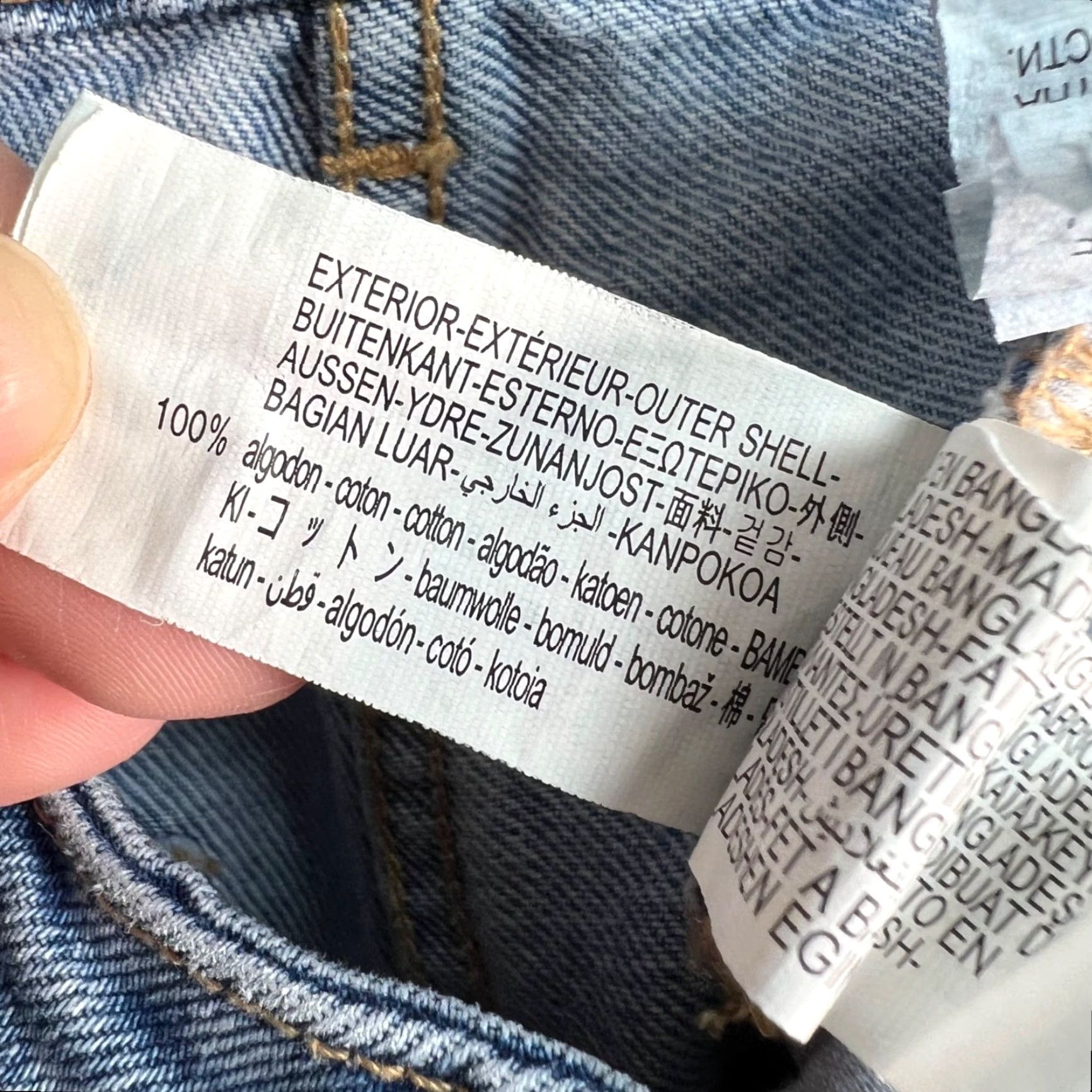 Zara ZARA Womens Shorts Denim High-Waisted Button Detail Pockets XS Blue Adult Womens XS Regular Fit / Skort Style Summer Casual Capable of Inseam 2in Size 26" / US 2 / IT 38 - 4 Thumbnail