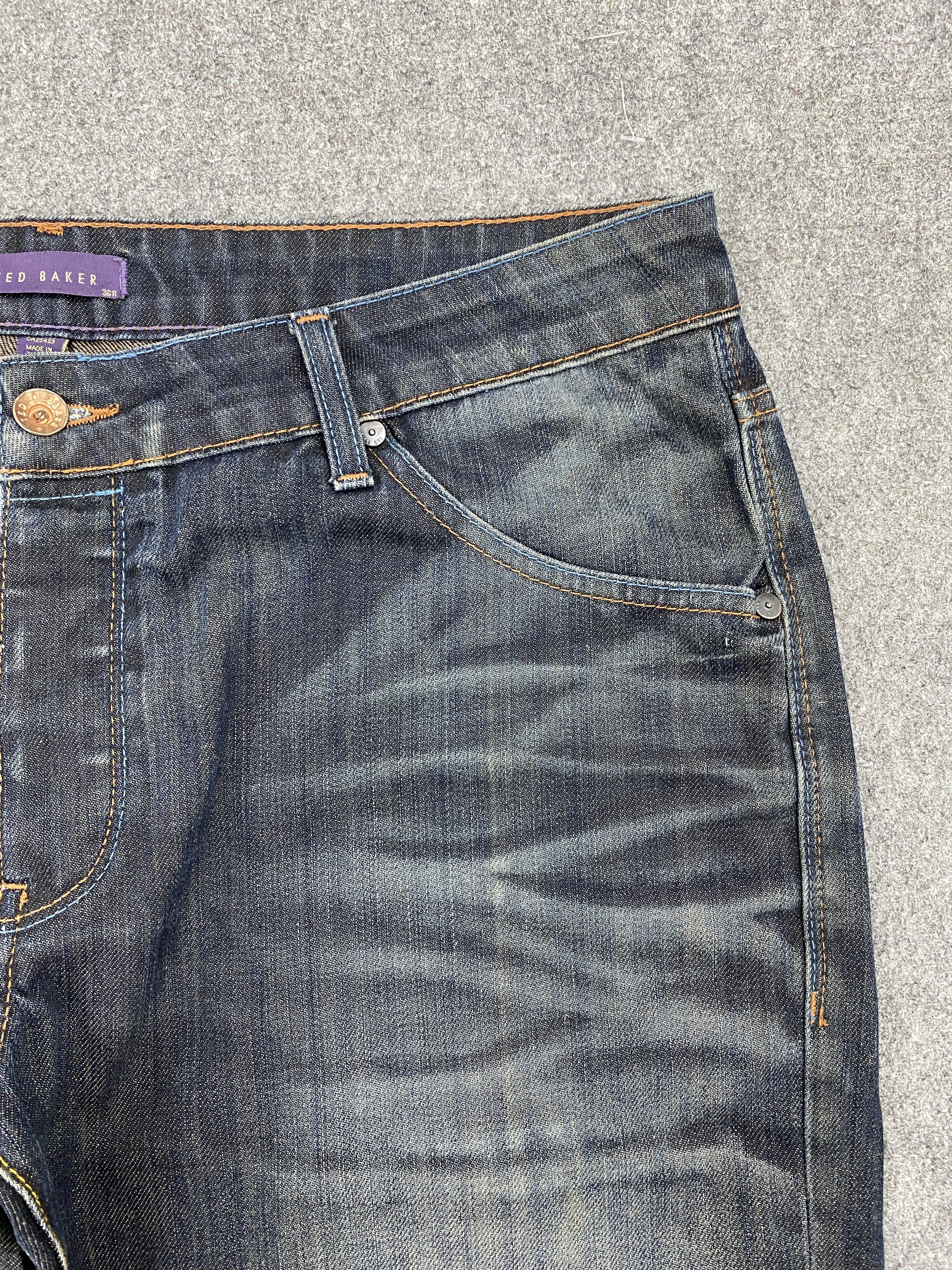 Ted Baker Vintage Ted Baker Button Ups Faded Blue Jeans S0029 Size US 35 - 11 Thumbnail