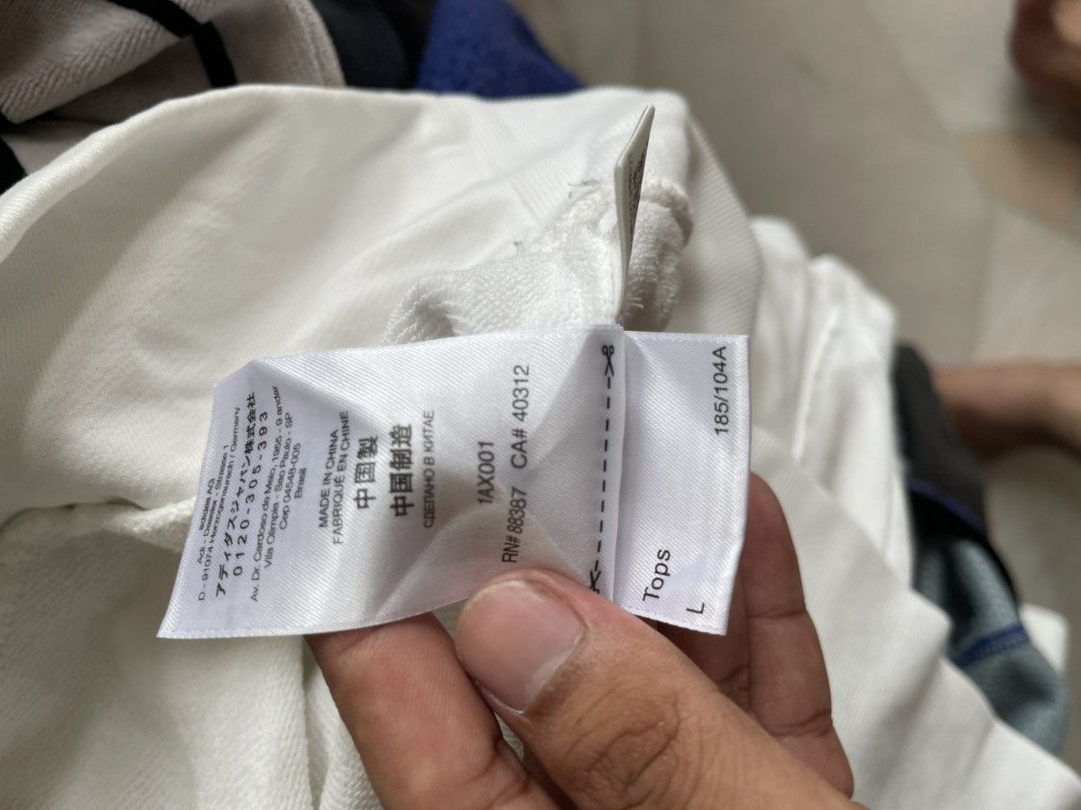 Yohji Yamamoto Yohji Yamamoto Y-3 Signature Sweatshirt Size US L / EU 52-54 / 3 - 17 Thumbnail