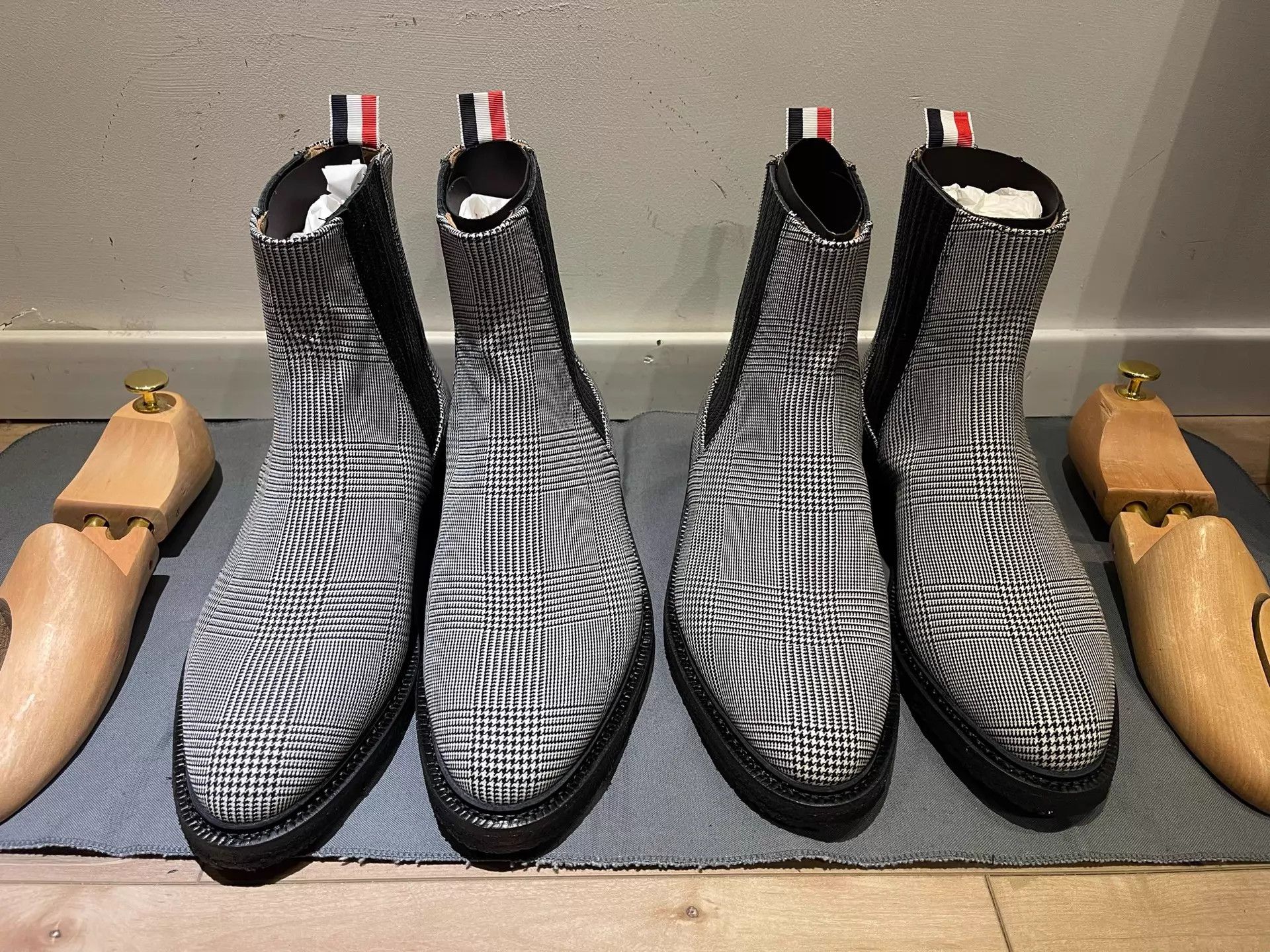Thom Browne Thom Browne Houndstooth Chelsea Boots US7 New With Box Size US 7 / EU 40 - 1 Thumbnail