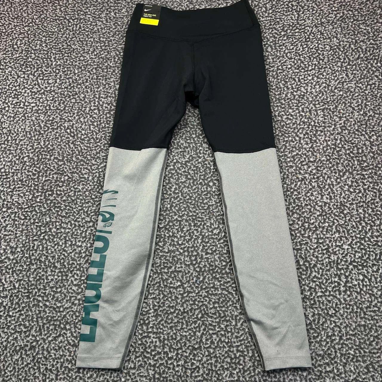 Nike Nike Dri-Fit Leggings Women M Philadelphia Eagles NFL 28x29 Size 29" - 9 Thumbnail