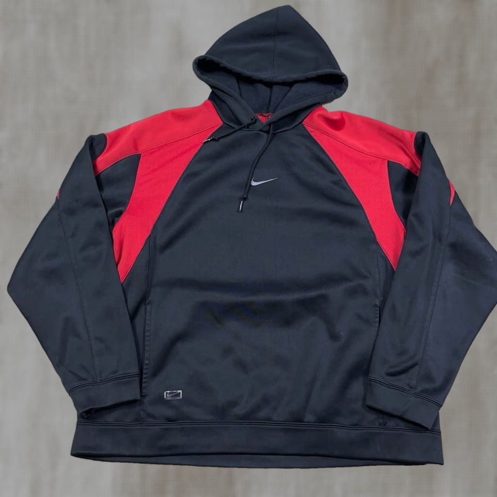 Nike VINTAGE Nike Hoodie Men Large Black Red Center Swoosh Y2K Performance Fit Dry Hoodie Size US L / EU 52-54 / 3 - 1 Thumbnail