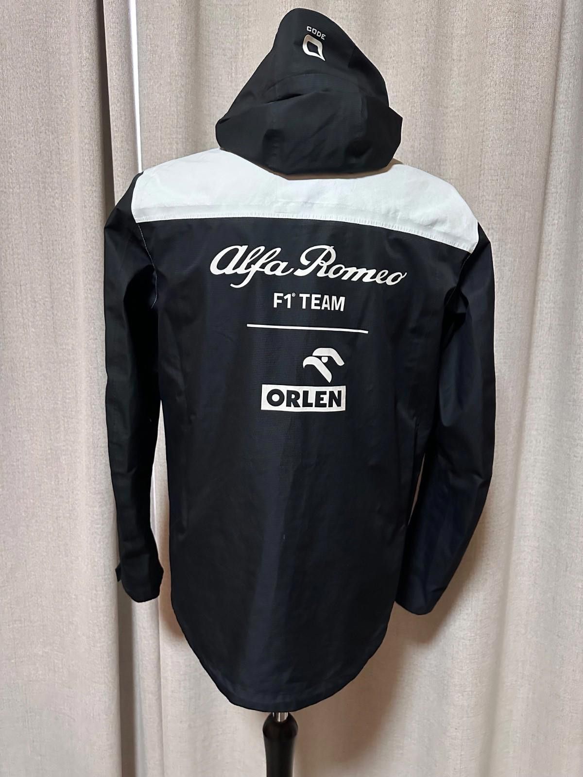 Formula 1 Alfa Romeo Racing Orlen F1 2021 Original Teamwear Jacket M Size US M / EU 48-50 / 2 - 6 Thumbnail