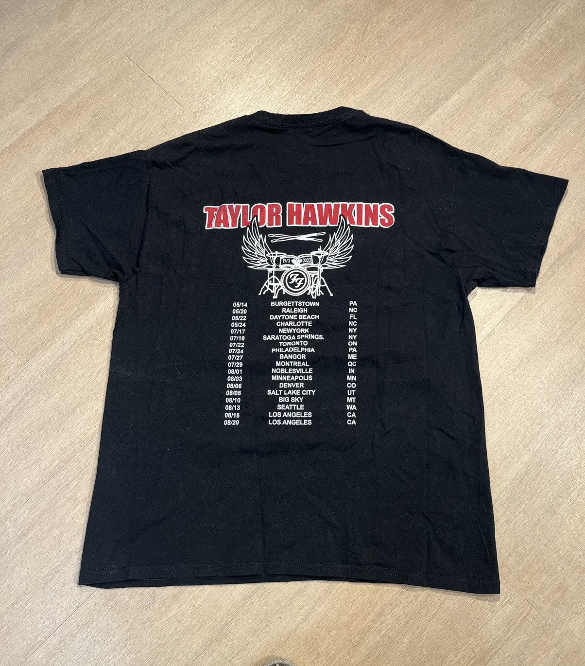 Vintage Foo Fighters shirt Large Size US L / EU 52-54 / 3 - 2 Thumbnail