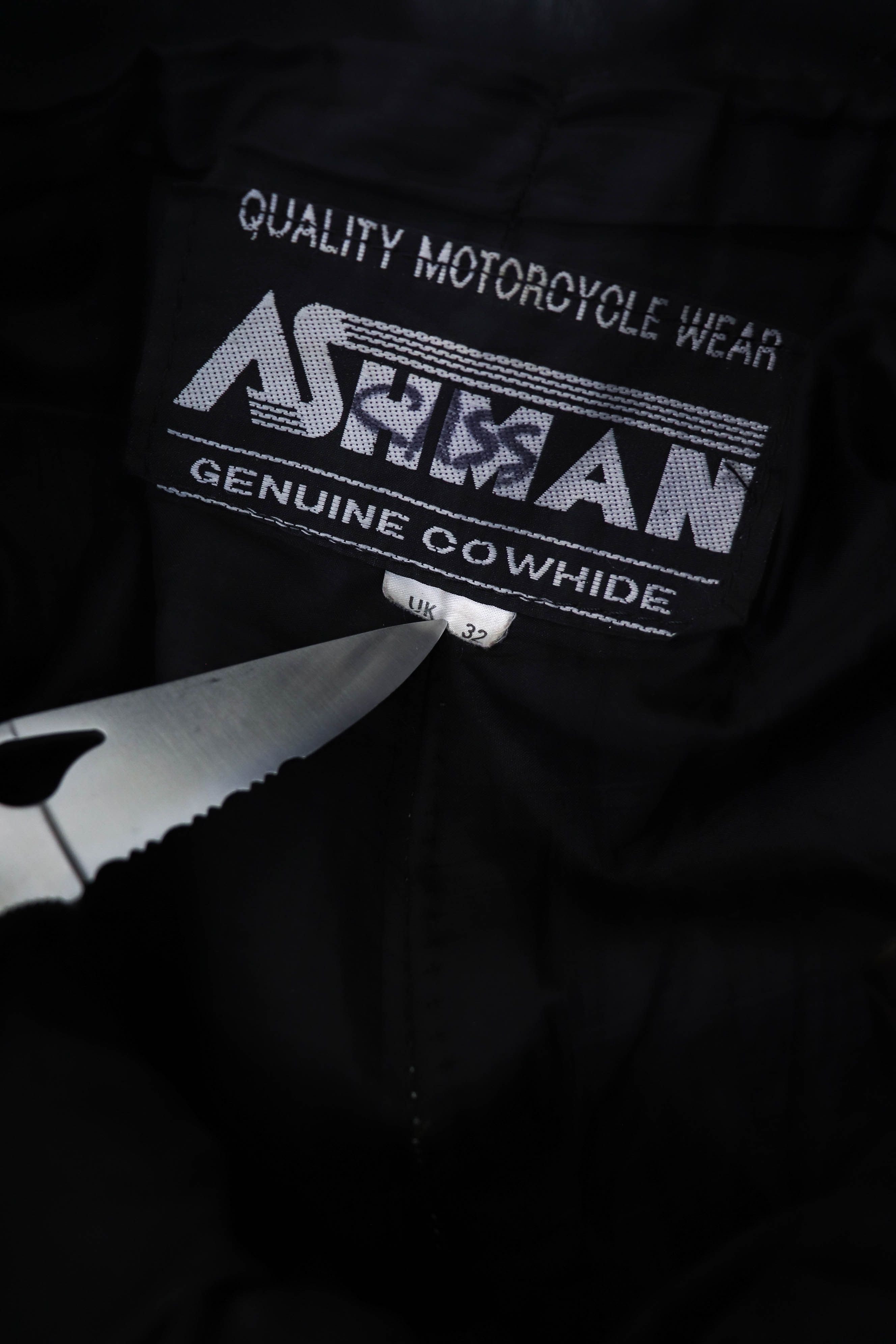 Genuine Leather 00s Vintage ASHMAN Black Genuine Cowhide Leather Biker Pants Size US 32 / EU 48 - 14 Thumbnail