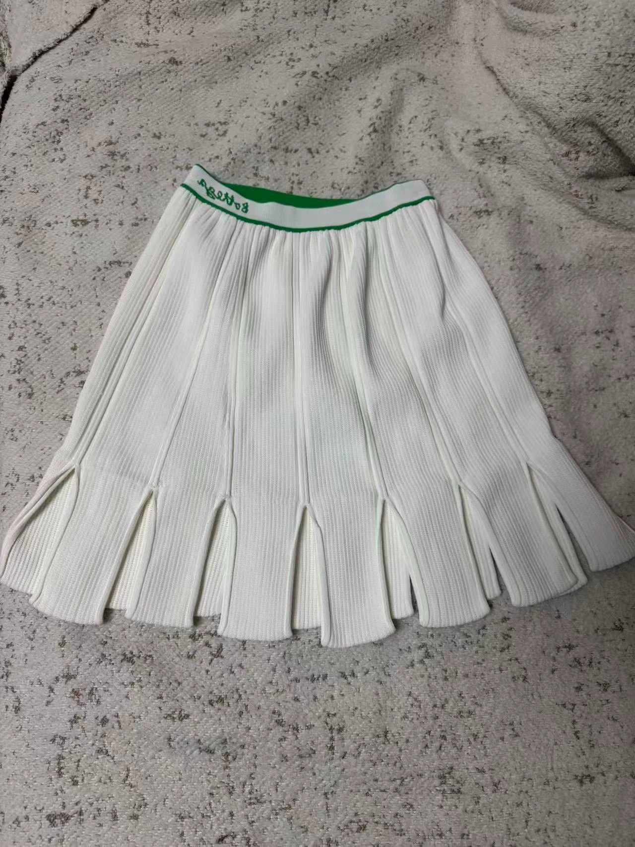 Bottega Veneta BOTTEGA VENETA Tennis Skirt 99 New Authentic Size 25" / US 0 / IT 36 - 1 Thumbnail