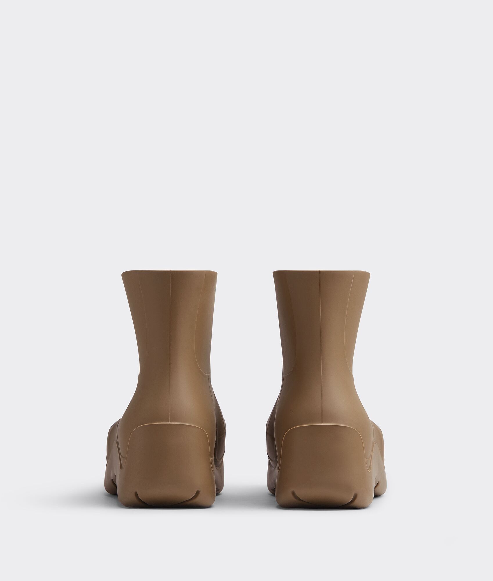 Bottega Veneta o1loc1c0125 Puddle Ankle Boots in Jute Brown Size US 10 / EU 43 - 3 Thumbnail