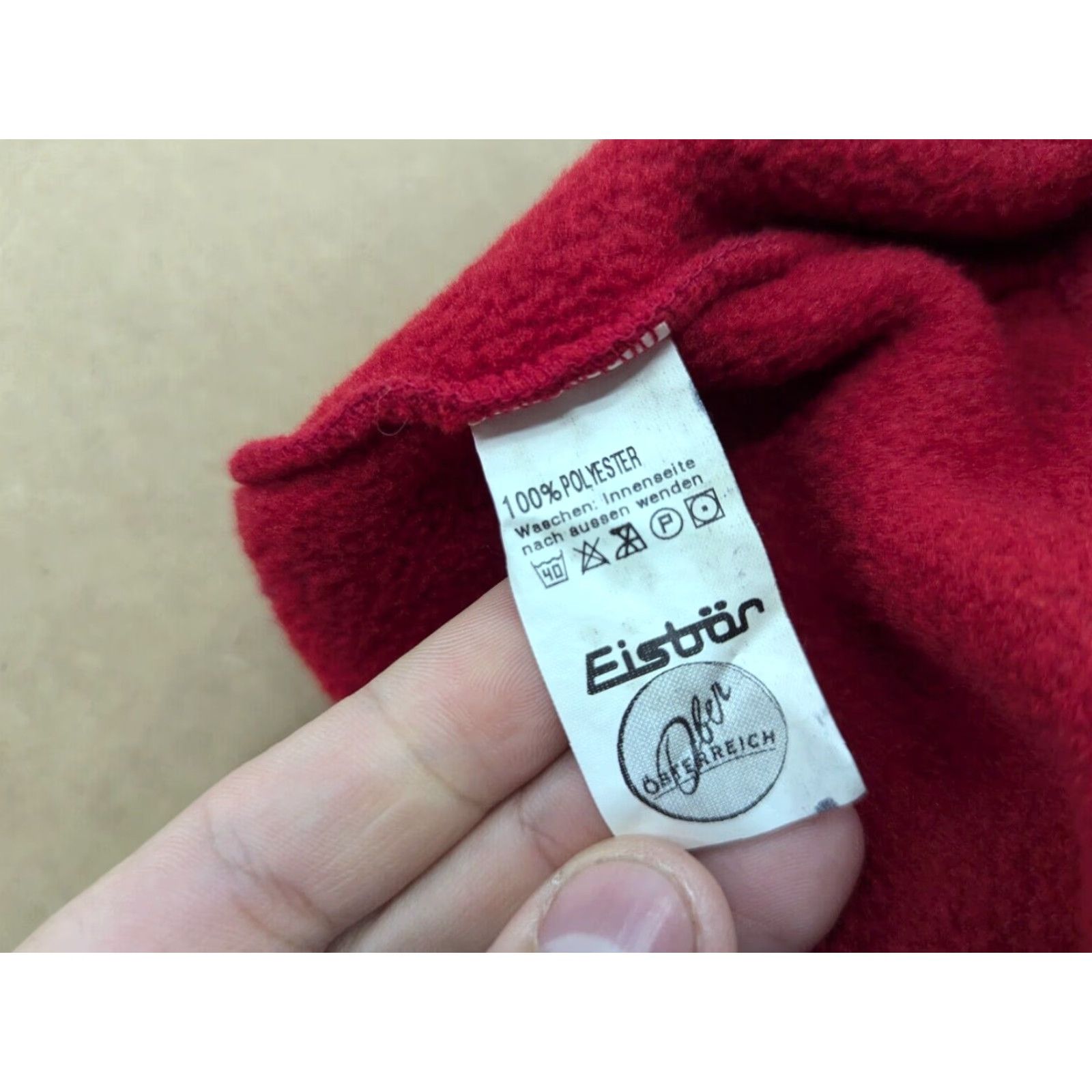 Vintage VINTAGE Eisbar Beanie Hat One Size Fleece Red Lightweight Ski Stretch Cap Mens Womens Adults Unisex Beanie Size ONE SIZE - 3 Thumbnail