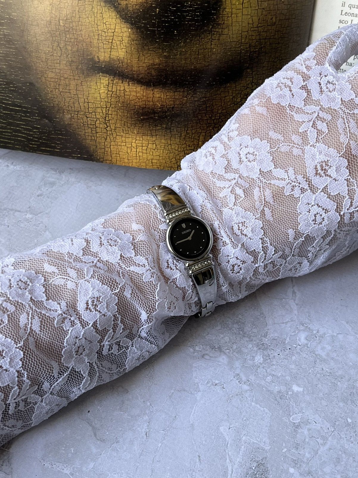 Japanese Brand × Seiko × Vintage Elegant Seiko Women’s Watch with Crystals Size ONE SIZE - 9 Thumbnail