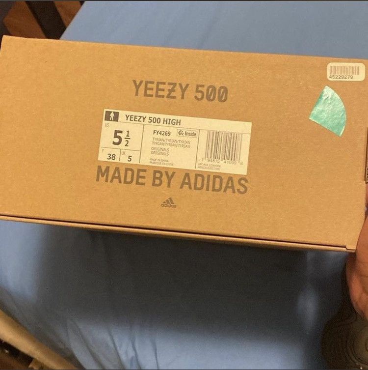 Yeezy Yeezy 500 boots Size US 5.5 / EU 38 - 6 Thumbnail