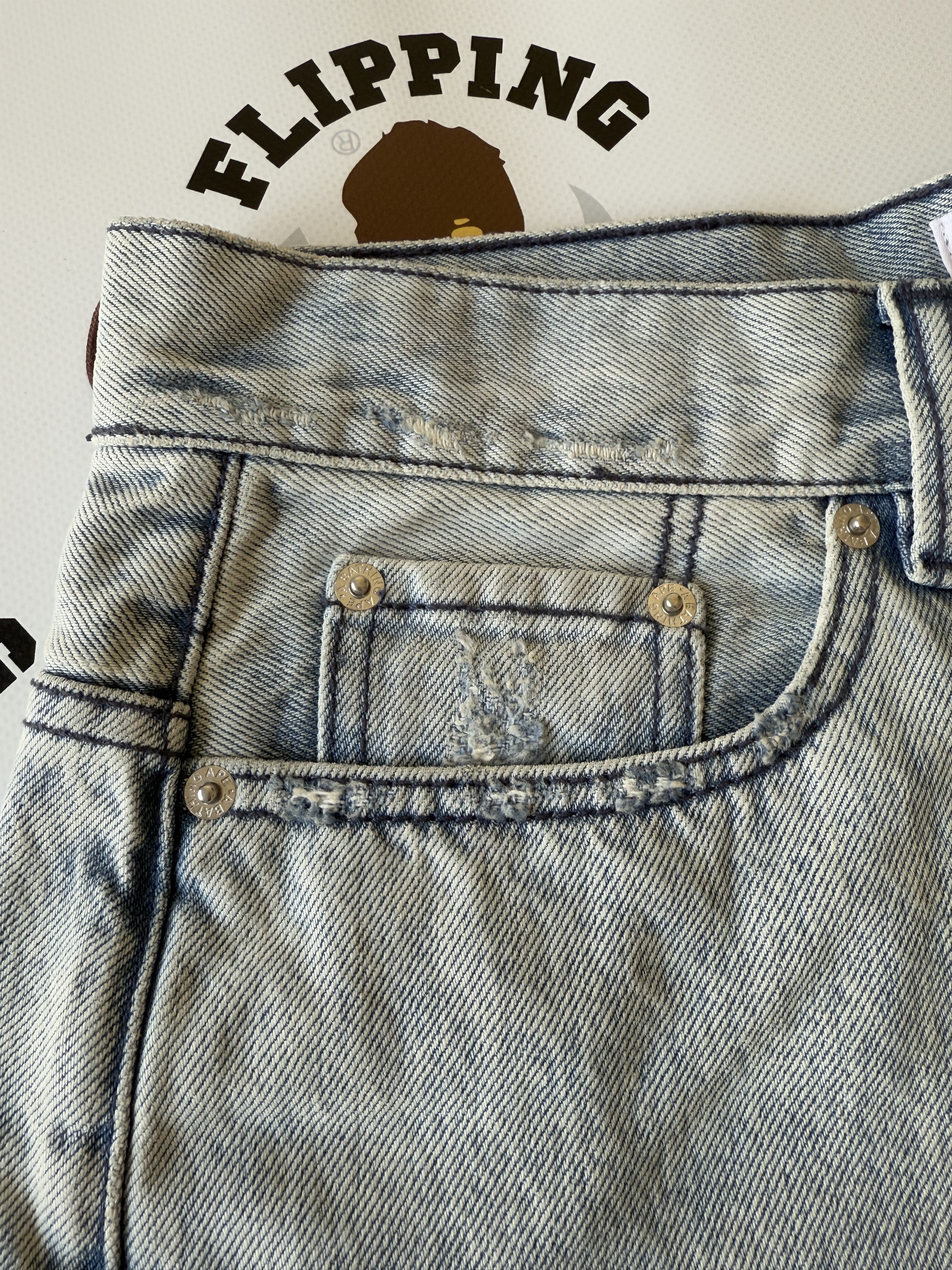 Bape BAPE DESTROYED STA RELAXED FIT 13OZ DEMIN SHORTS Size US 34 / EU 50 - 4 Thumbnail