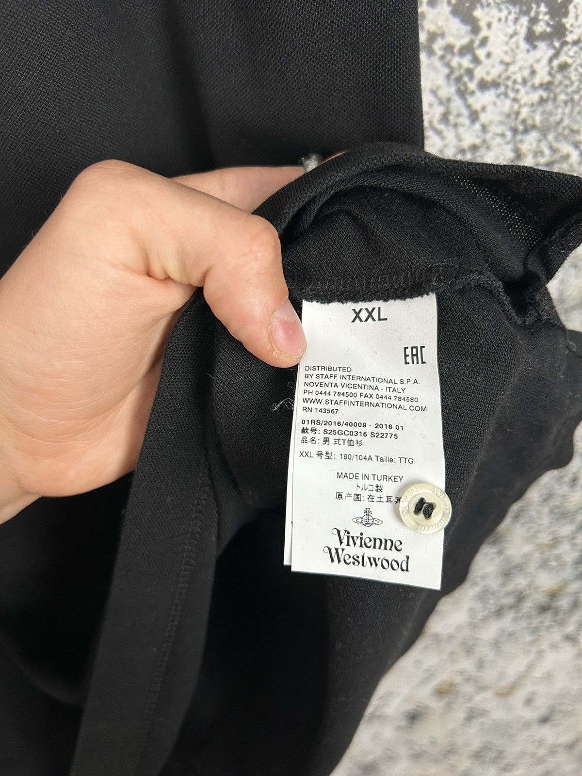 Vivienne Westwood Vivienne Westwood Black Polo Shirt White Collar Designer Size US XXL / EU 58 / 5 - 5 Thumbnail