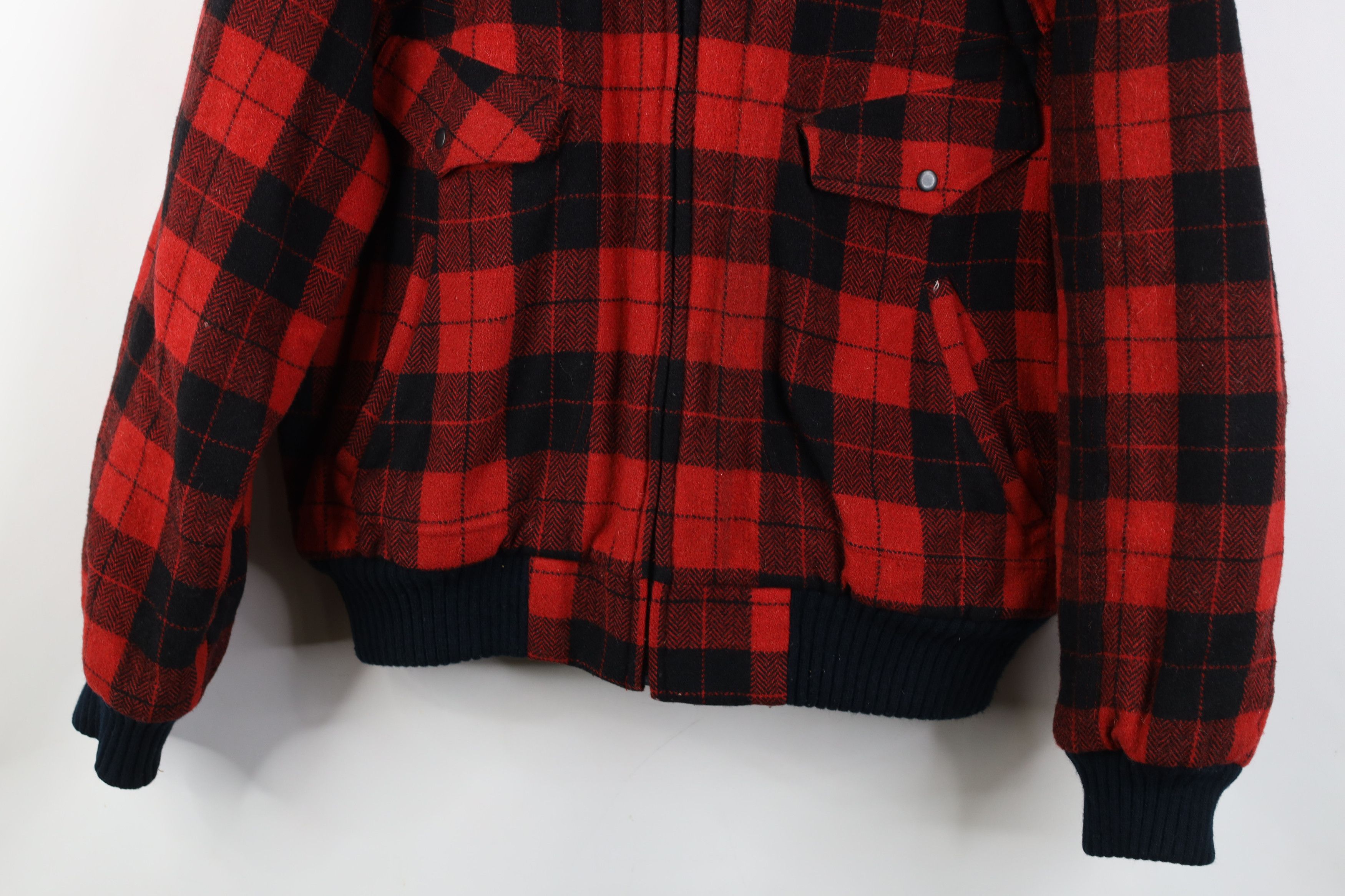 Vintage Vintage 70s Streetwear Quilted Buckle Collar Bomber Jacket Size US L / EU 52-54 / 3 - 3 Thumbnail