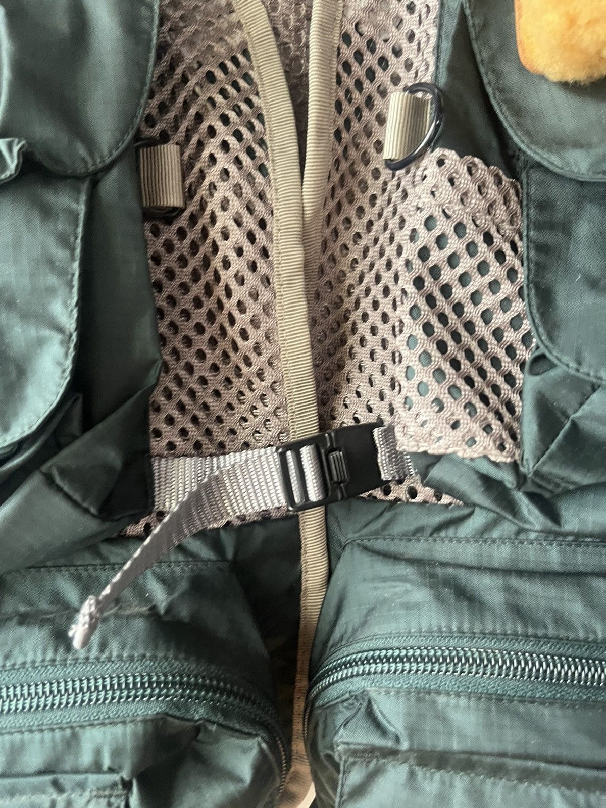Patagonia Deadstock Patagonia 90s mesh fly fishing vest Size US XXL / EU 58 / 5 - 12 Thumbnail