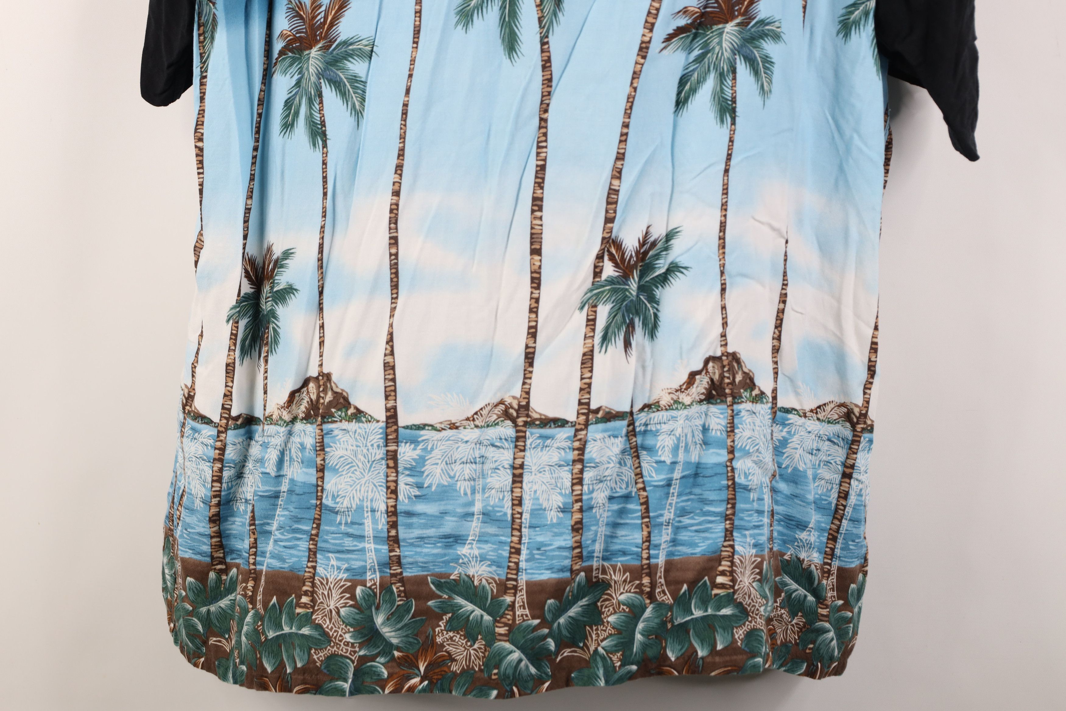 Vintage Vintage 90s Streetwear Palm Tree Beach Hawaiian Button Shirt Size US XXL / EU 58 / 5 - 11 Thumbnail