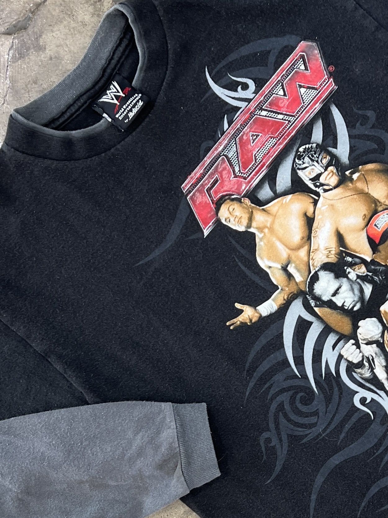 WWE Vintage WWE Raw John Cena Long Sleeve Youth Medium Size US XXS / EU 40 - 1 Thumbnail