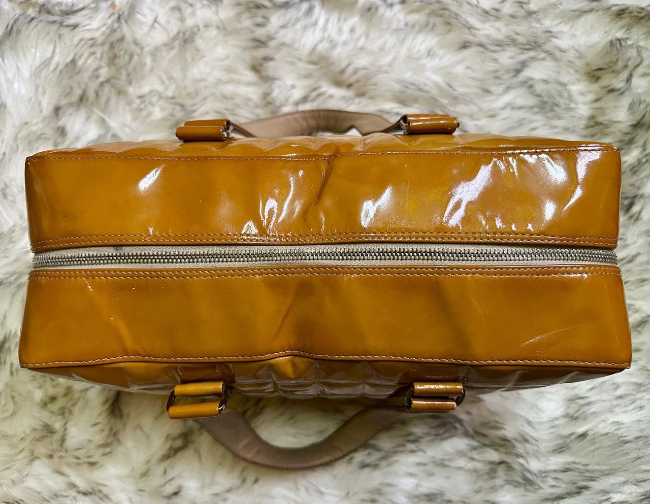 Chanel Authentic Chanel Coco Mark Chocolate Bar Patent Bowler Size ONE SIZE - 5 Thumbnail
