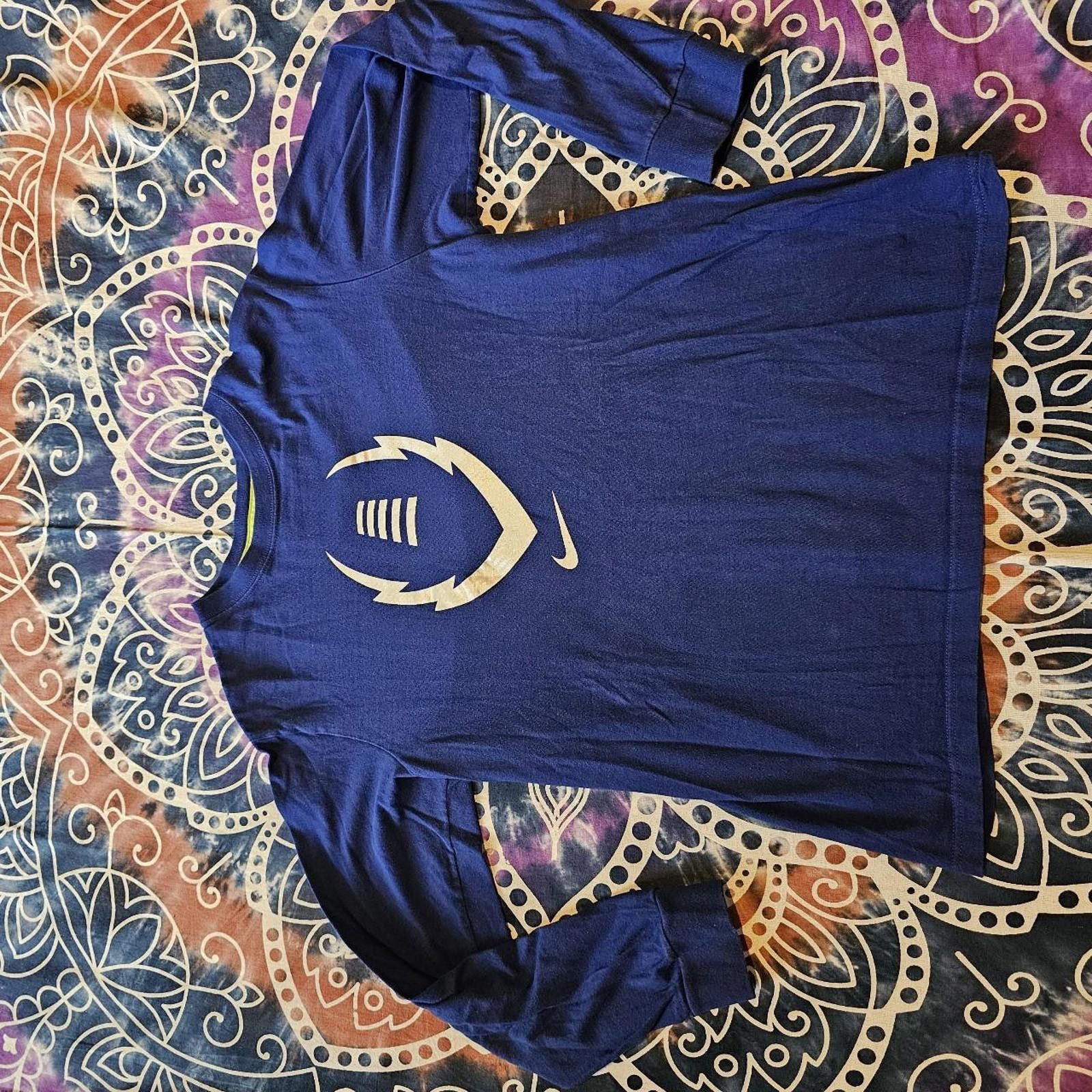 Nike Nike Kid's White and Blue Long sleeve T-shirt Size US XL / EU 56 / 4 - 3 Thumbnail
