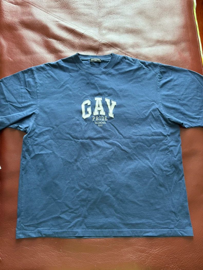 Balenciaga Balenciaga Navy GAY embroidered logo short sleeves Size US L / EU 52-54 / 3 - 2 Thumbnail