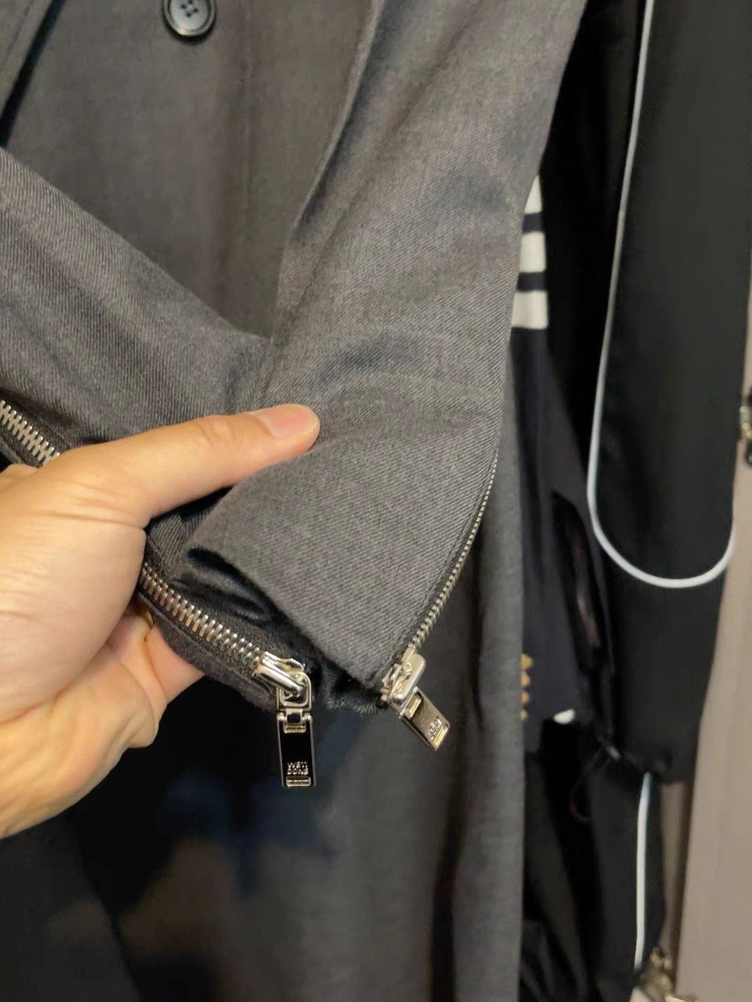 WE11DONE Gray Double-Breasted Long Coat Size S Size US S / EU 44-46 / 1 - 2 Thumbnail