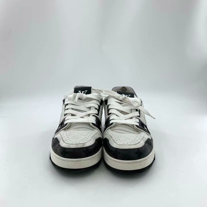 Louis Vuitton Louis Vuitton Trainer Black White Sneakers Size US 8 / EU 41 - 3 Thumbnail