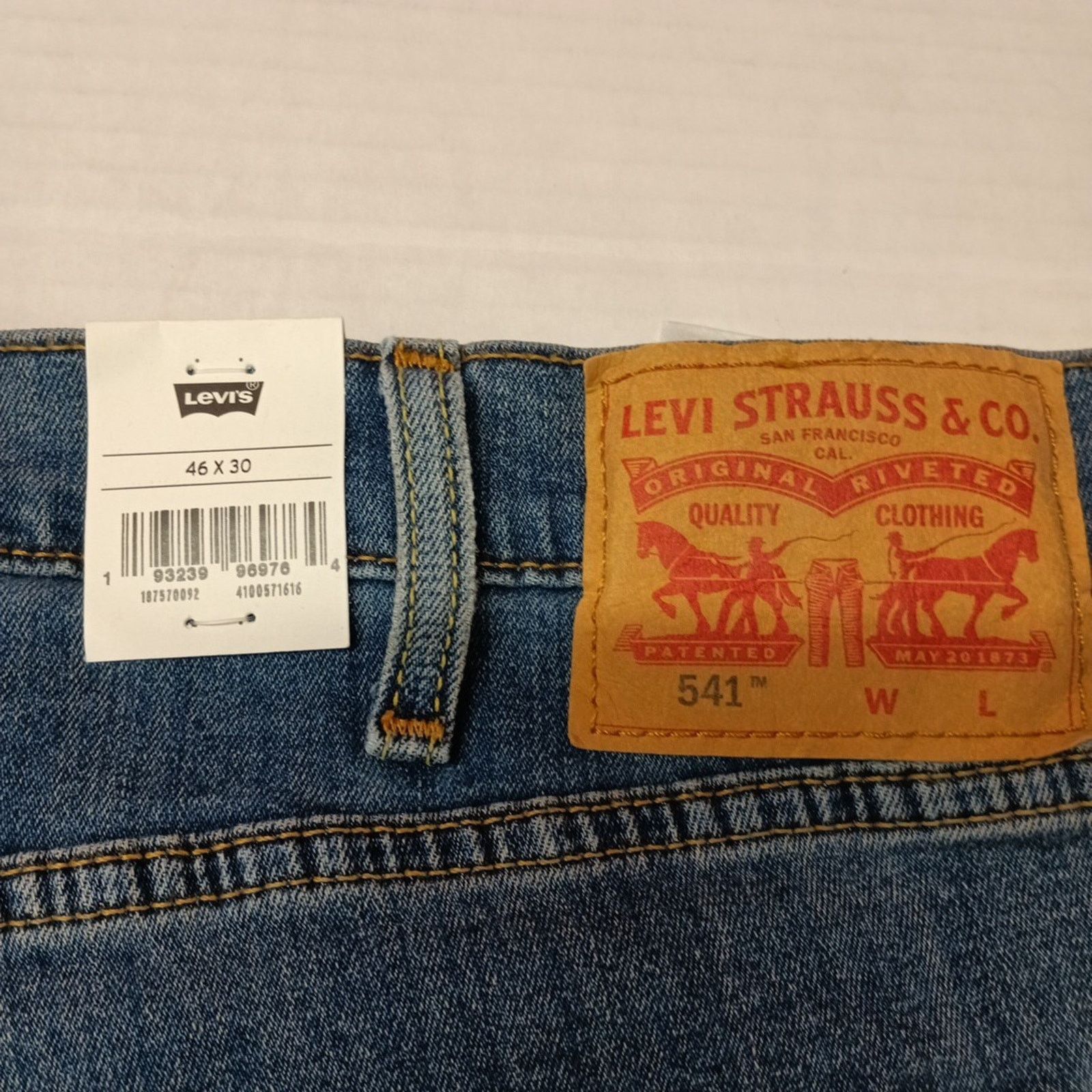 Levi's Levi's 541 Athletic Taper Jeans Men's 46x30 Blue Stretch Size US 44 / EU 60 - 9 Thumbnail
