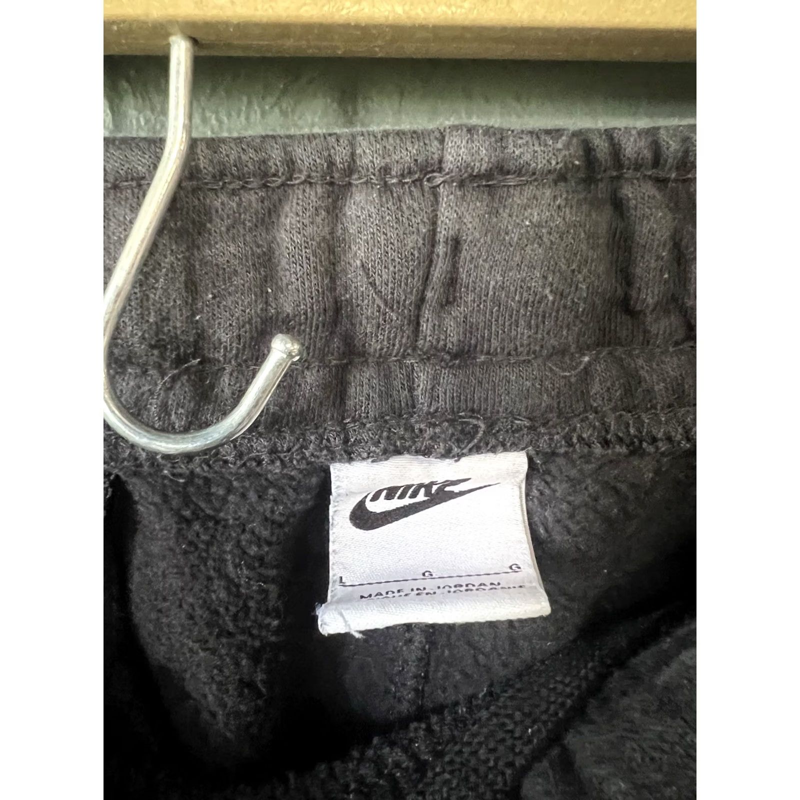 Nike Nike Sportswear Mens Sweatpants Black L with Drawstring Athletic Pants Size US 33 - 3 Thumbnail