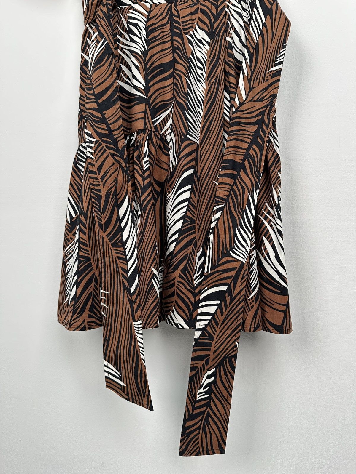 Karen Millen KAREN MILLEN Safari Jungle Print Belted Midi Dress UK 10 Size M / US 6-8 / IT 42-44 - 8 Thumbnail