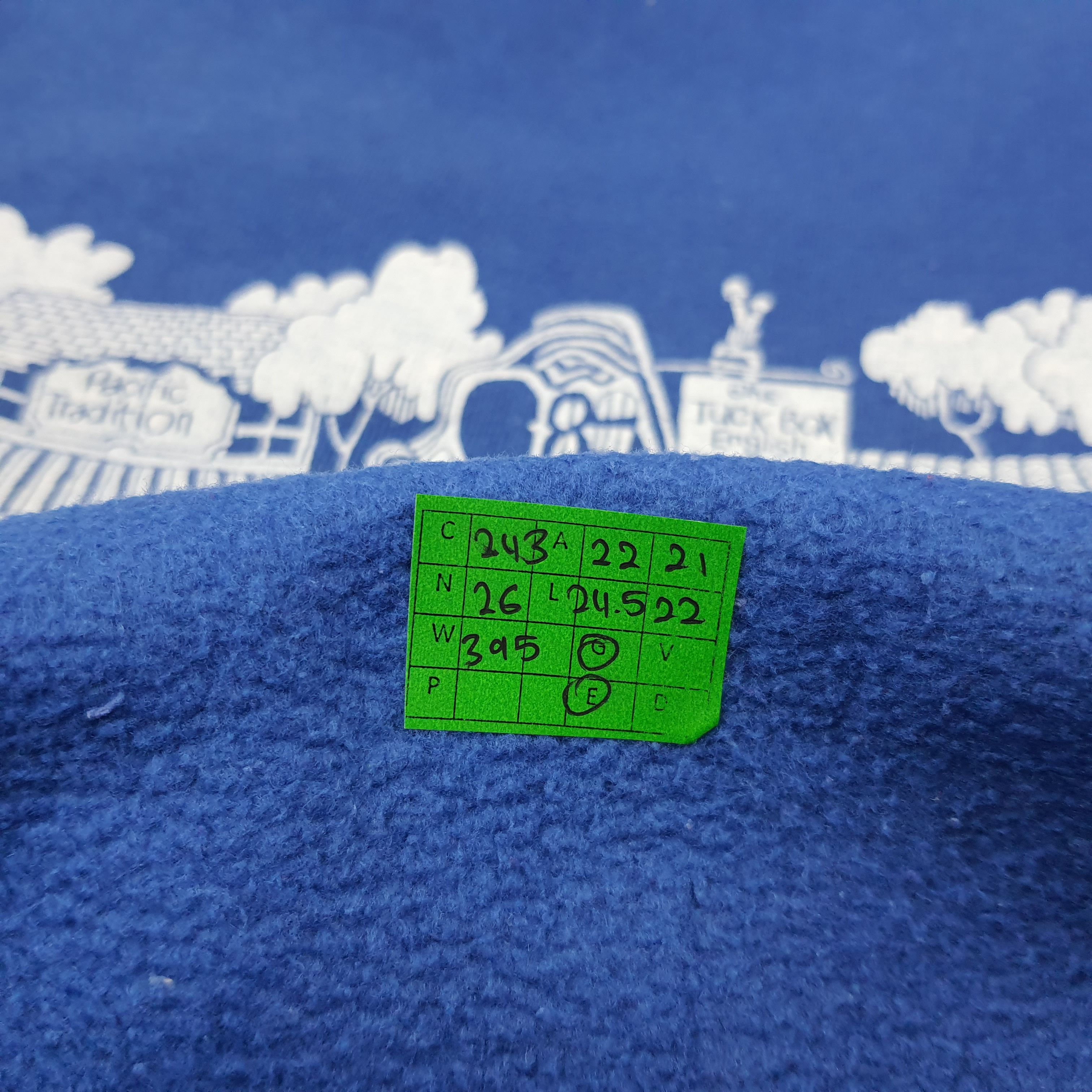 Other Vintage California Carmel by the Sea Art Sweatshirt C243N26 Size US M / EU 48-50 / 2 - 9 Thumbnail