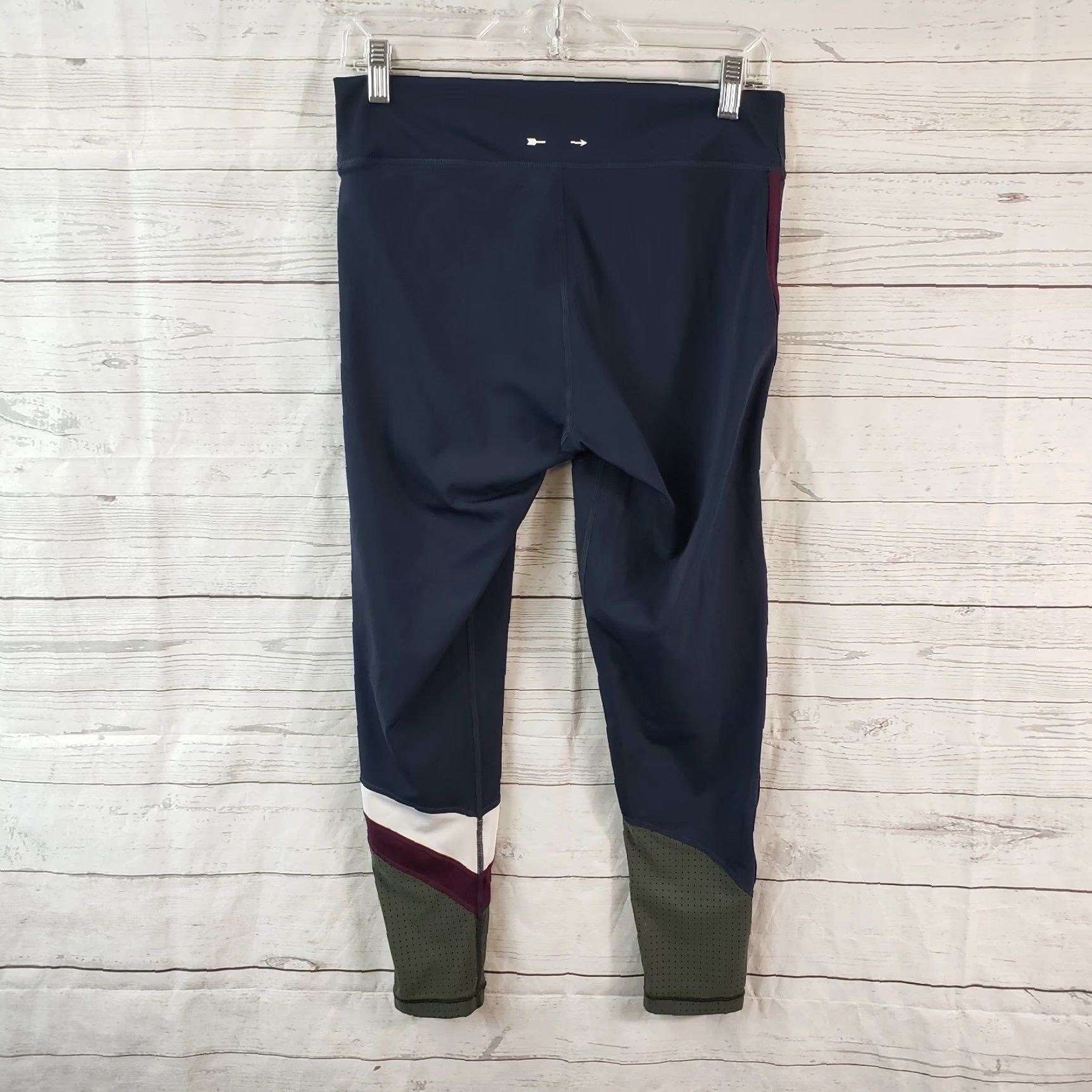 The Upside The Upside womens Cropped Leggings Sz 10 Blue Gray Perforated Size 32" / US 10 / IT 46 - 3 Thumbnail