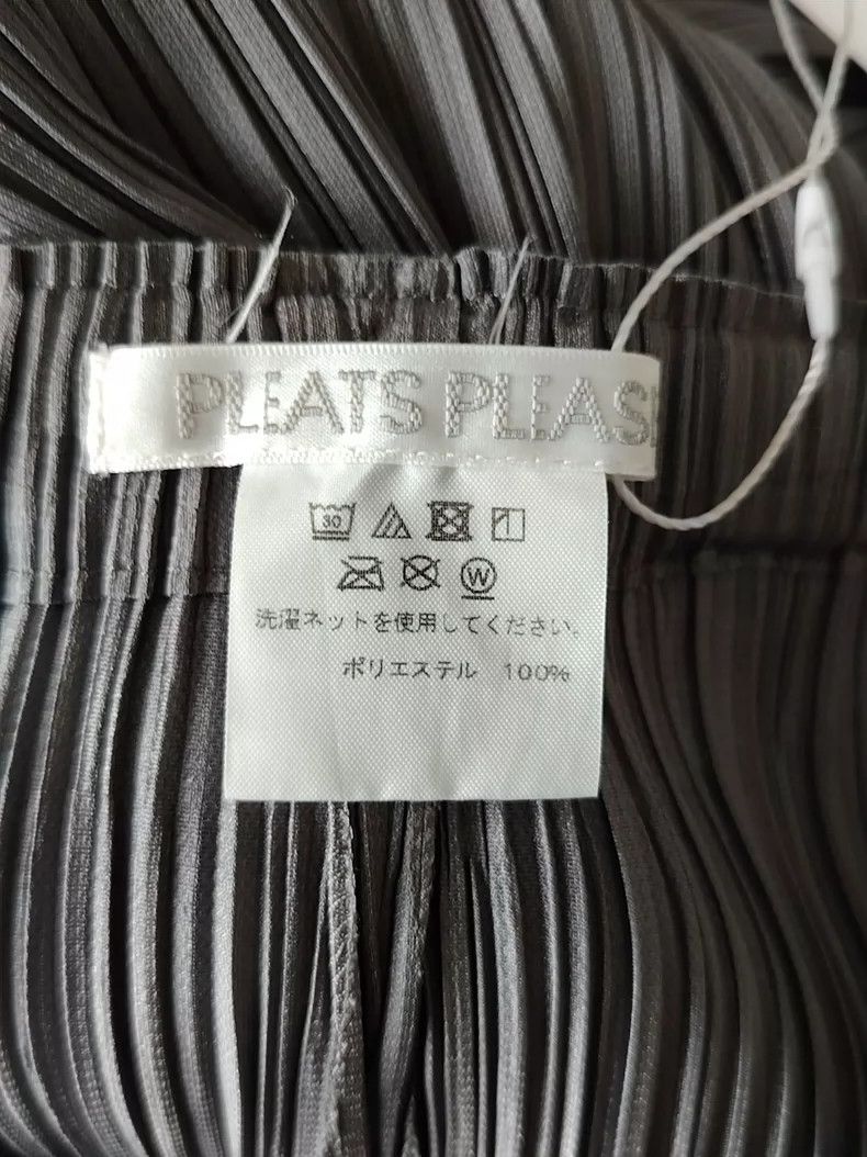 Issey Miyake issey miyake size:4 Dark grey pleated pants Size 42" / US 20 - 3 Thumbnail