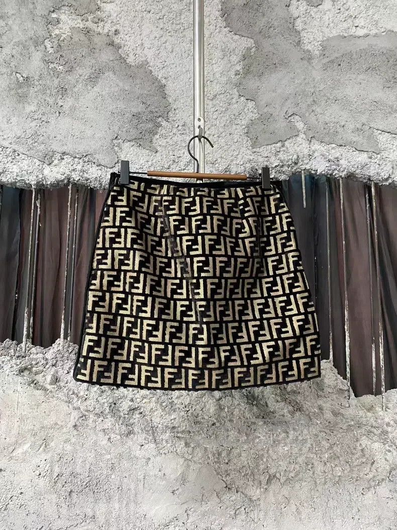 Fendi Fendi Monogram Skirt Size 24" / US 00 / IT 34 - 2 Thumbnail