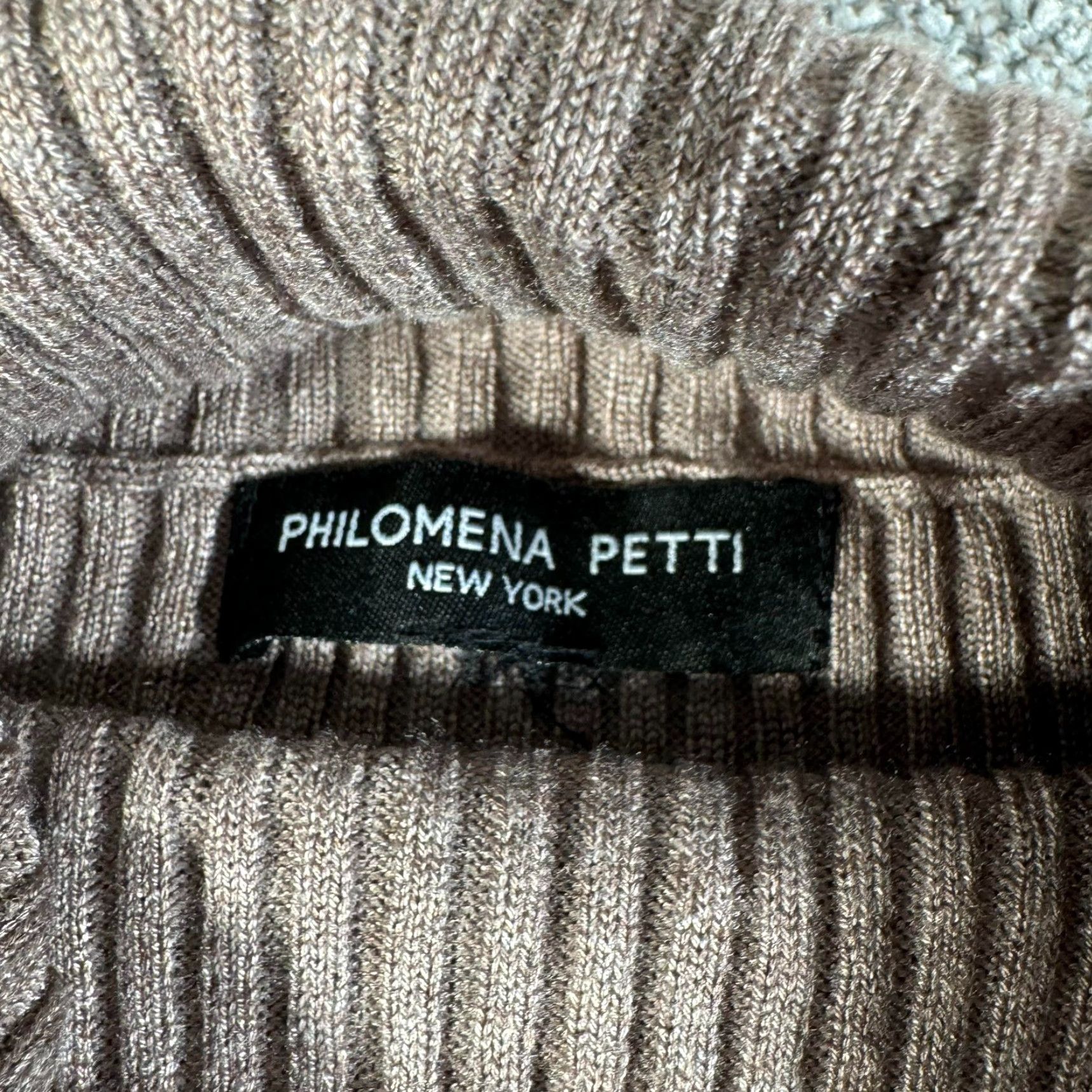 Vintage VINTAGE 80s 90s Sweater Womens XS Stretch Ribbed Bodycon Turtleneck Minimalist Pullover Beige Philomena Petti Size XS / US 0-2 / IT 36-38 - 6 Thumbnail