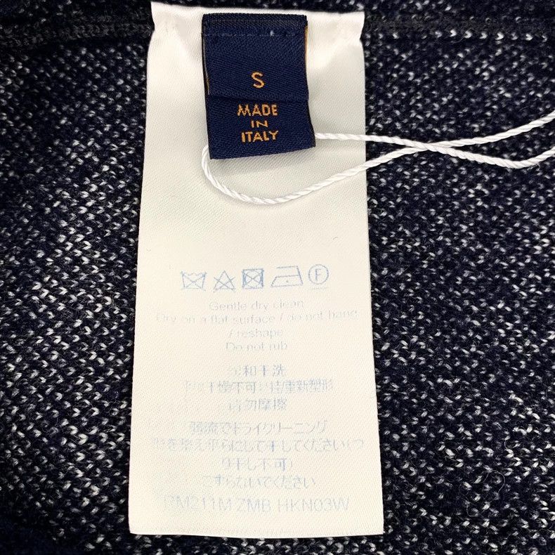 Louis Vuitton Louis Vuitton Black logo presbyopic full print wool round Size US S / EU 44-46 / 1 - 6 Thumbnail