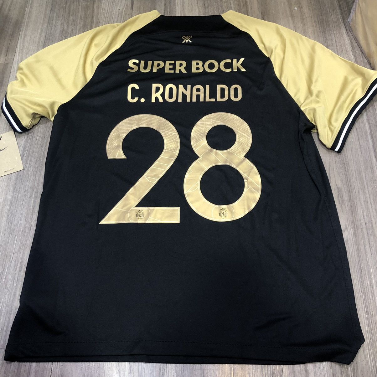 Nike Sporting Lisbon CR7 x Nike special edition #28 C.Ronaldo Size US XXL / EU 58 / 5 - 2 Thumbnail