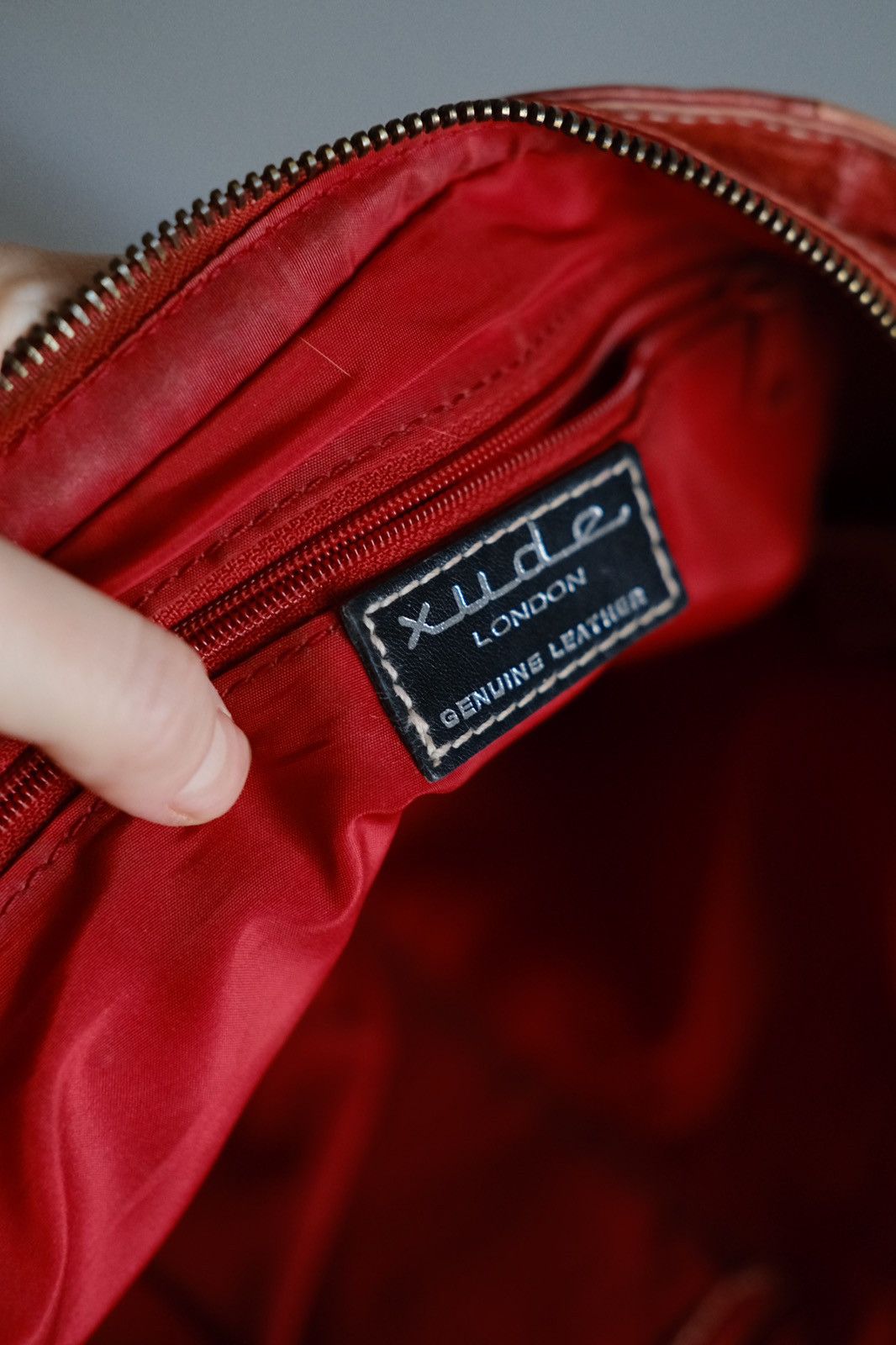 Vintage Red leather y2k grunge bag Size ONE SIZE - 16 Thumbnail